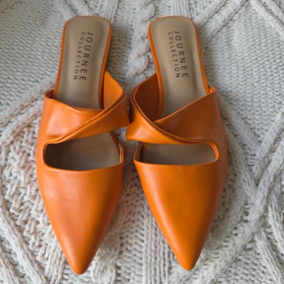 NEW Journee Women's Enniss Cutout Pointed Toe Mule Flats Size 7 Orange VOLS - Picture 6 of 8